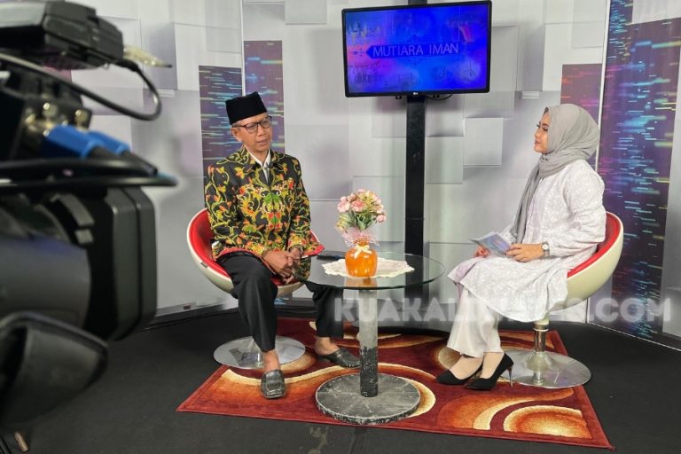 Penyuluh KUA Kaliwates Tampil di Kompas TV Jember, Sampaikan Islam yang Mudah dan Memudahkan