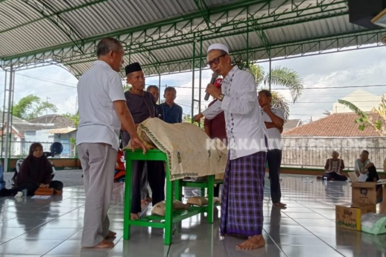 Penyuluh KUA Kaliwates Ingatkan Umat Tentang Pentingnya Perawatan Jenazah